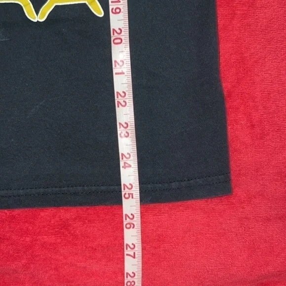 Unisex Shakira 2018 El Dorado World Tour Distressed Graphic Tee - Picture 12 of 12